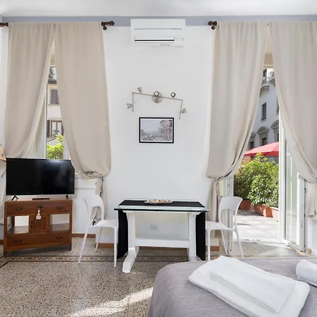 شقة Next To The Duomo Of Florence, Raffaello, With Private Patio